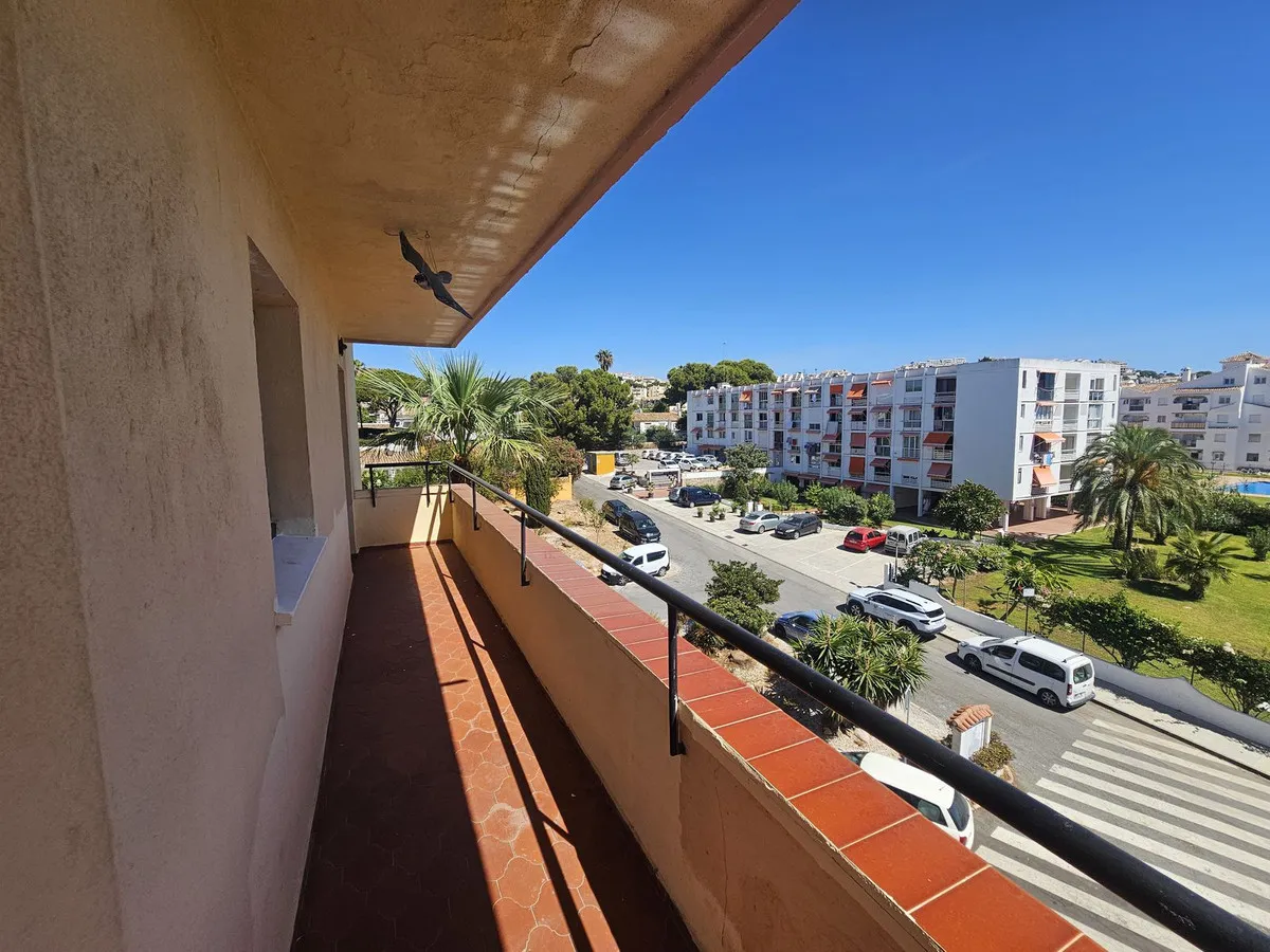 644163bb-f7d7-41ae-a92a-0e285c355ace