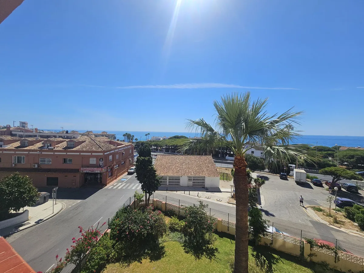 a05c9f6d-108a-450c-abdd-22a65584506a