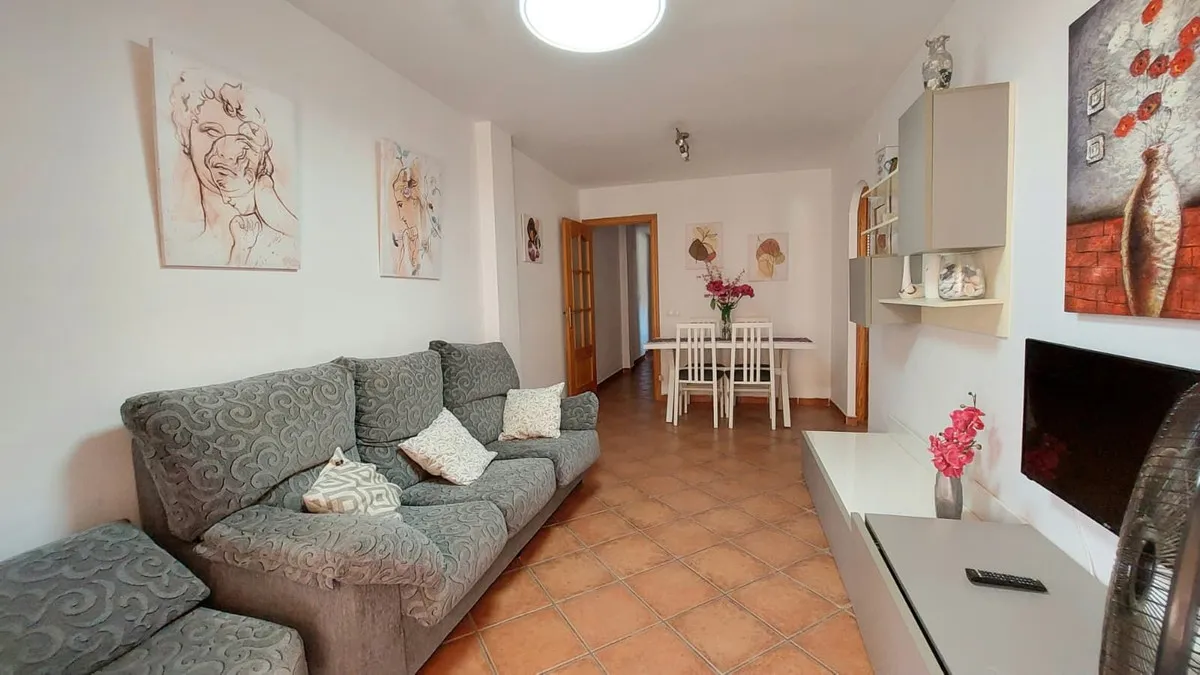 0702b684-fb21-4dac-8597-f02bc369ec32