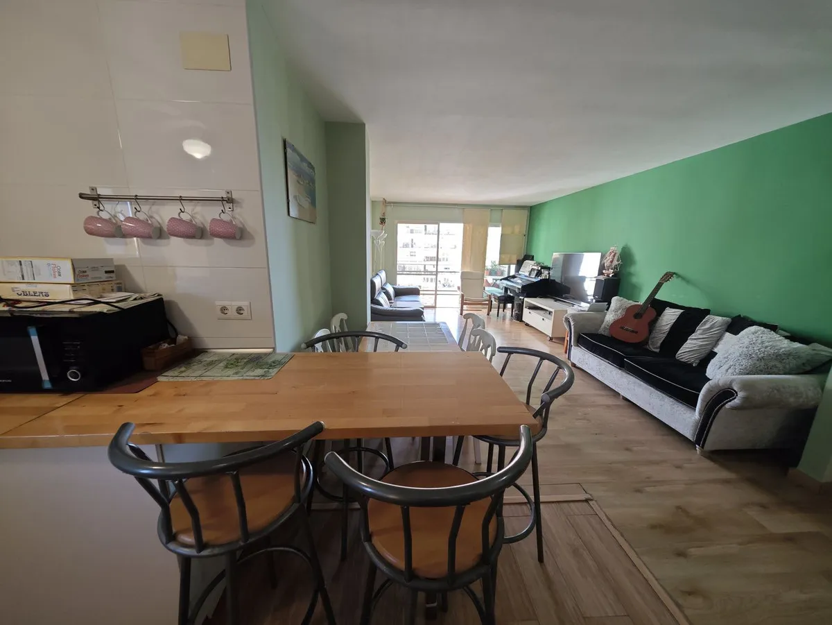 844da59f-625a-4e89-b725-4acc0f5e4876