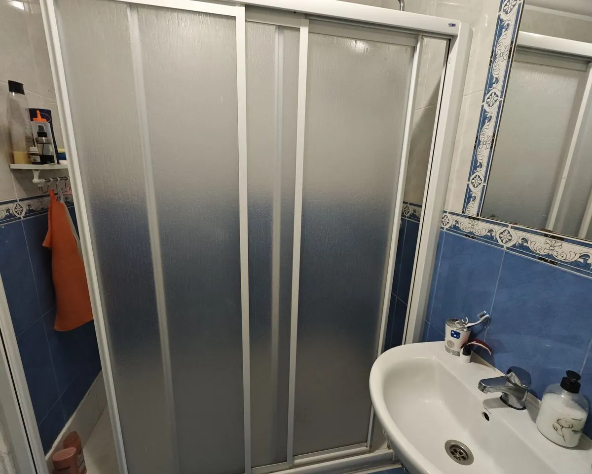 985e8c1f-38b4-49d4-9d85-8b9686478f3b