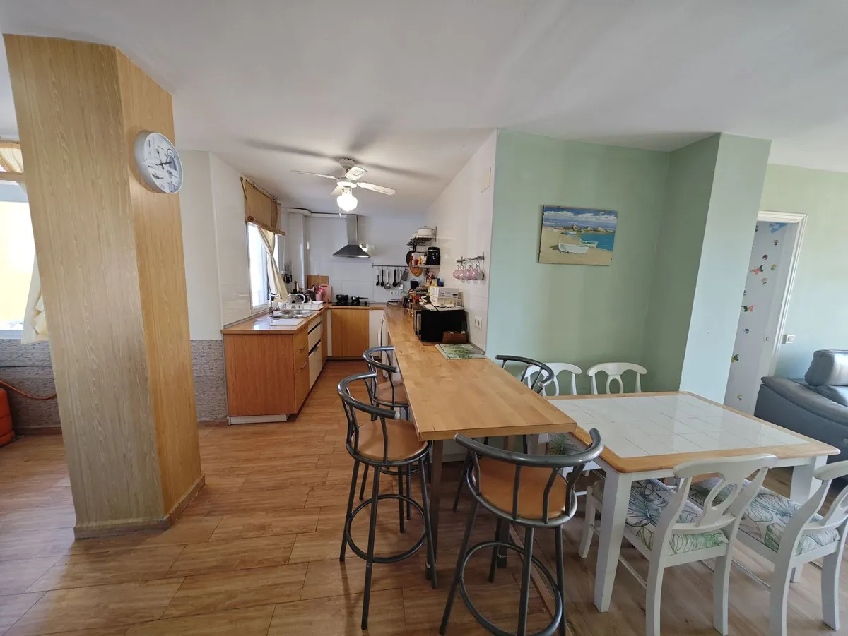 b3623e10-9c8e-447a-a96b-bc847fec220a