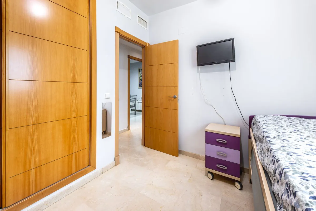 595e330c-3f64-4c94-b1af-7104416c404b