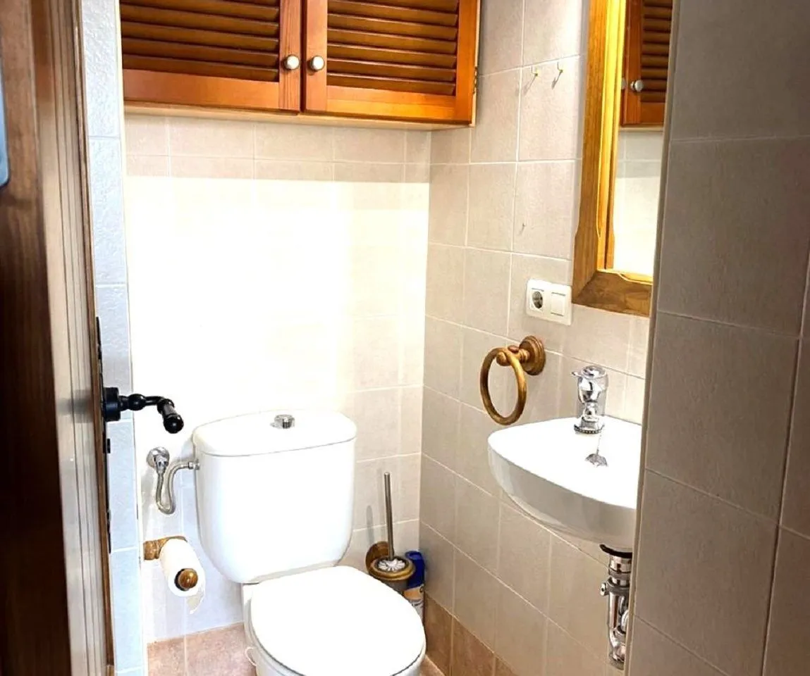 85a6744c-3bf2-415c-8268-7c37dd18ec0d