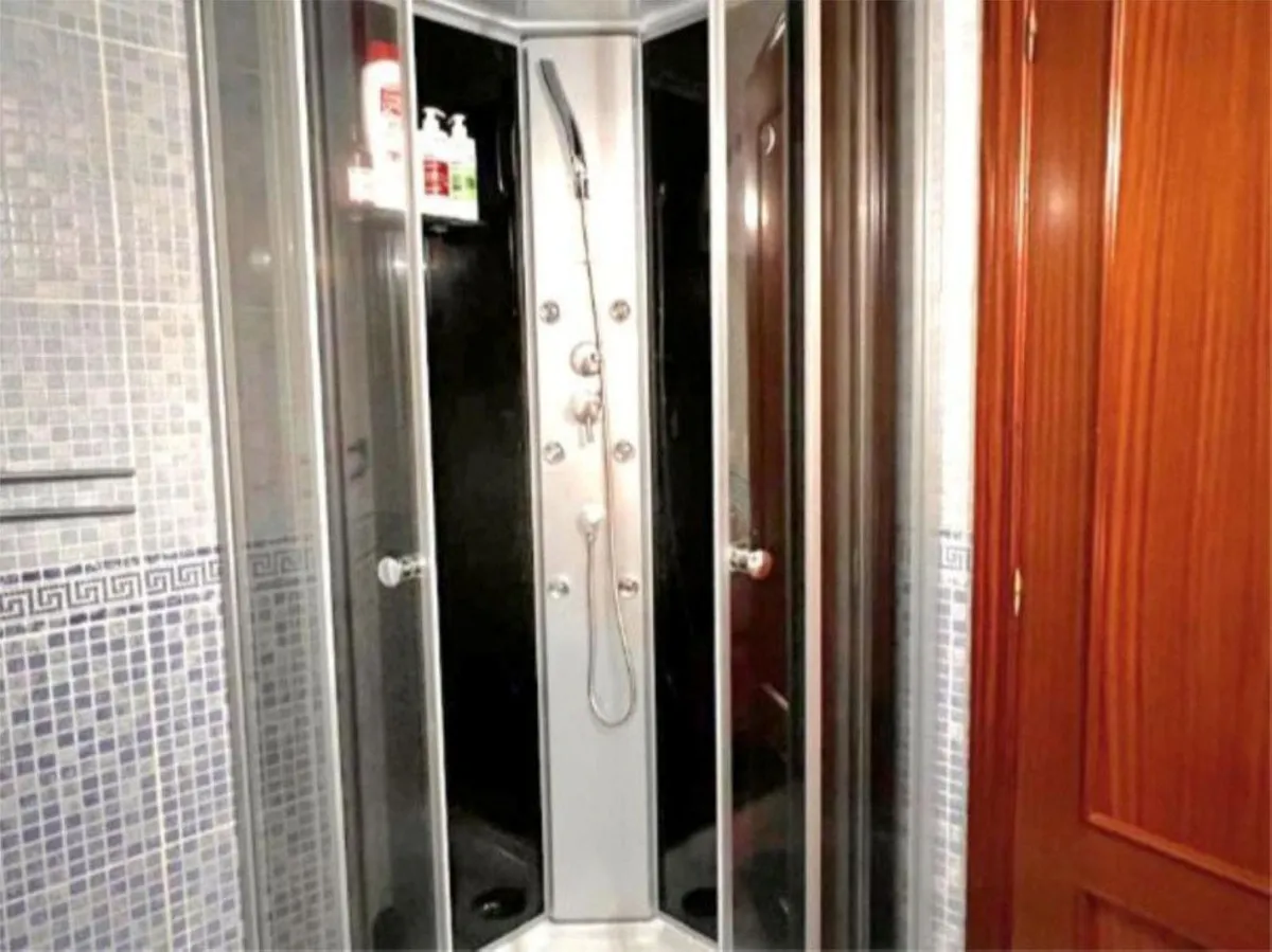 a341e4ff-6684-4acf-bf99-58292b04a4d1