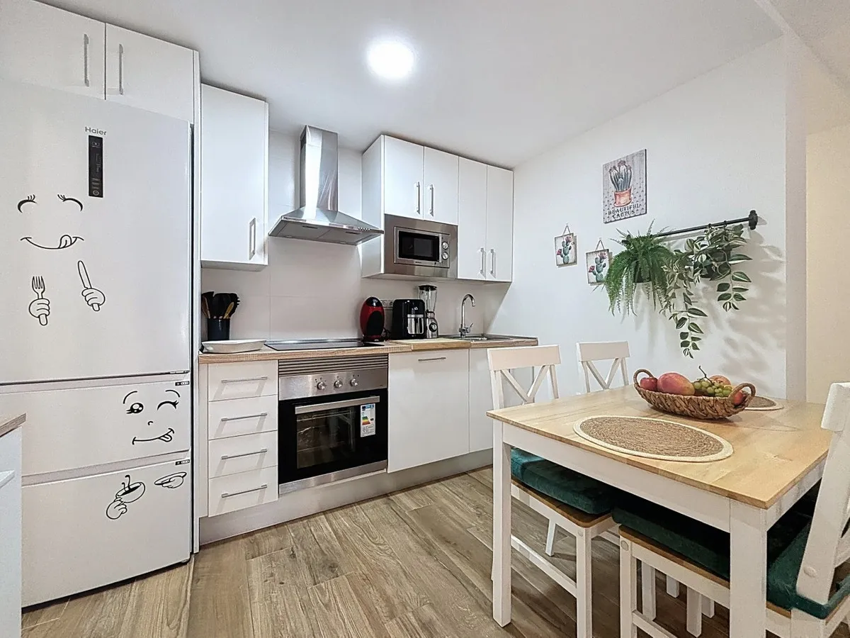 5d48a5d9-df63-4226-8cef-ae27fb623fba