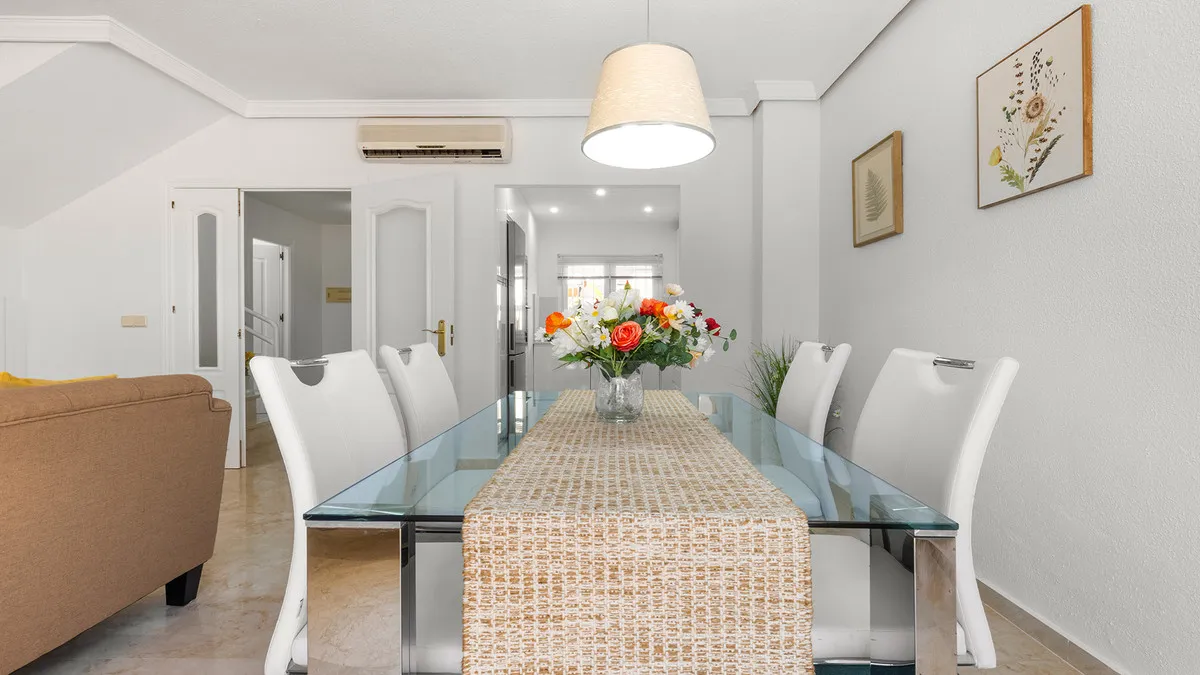 09b76f90-29af-48c9-91f5-996b87056a8d