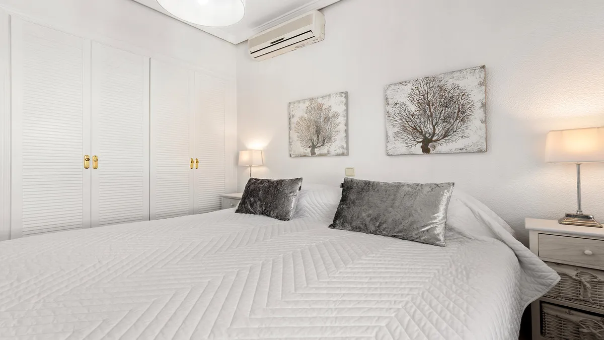 3240514f-8bb4-4ad3-add7-2ecb0bf417d9