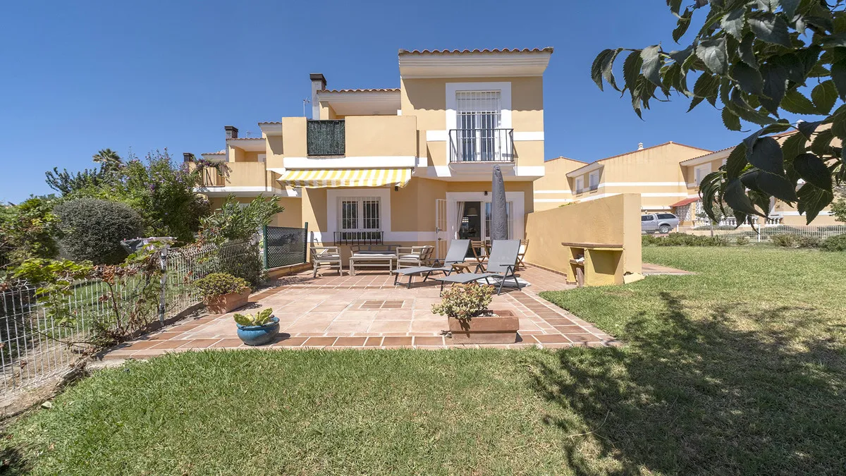 c178d3c8-8379-4ac3-8302-c64be897a3fb