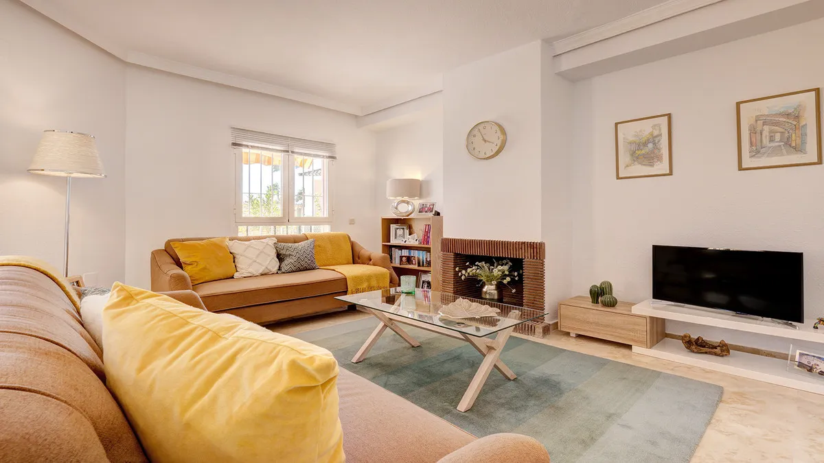 f6801508-1078-42f2-ba8b-dbf479b0980c