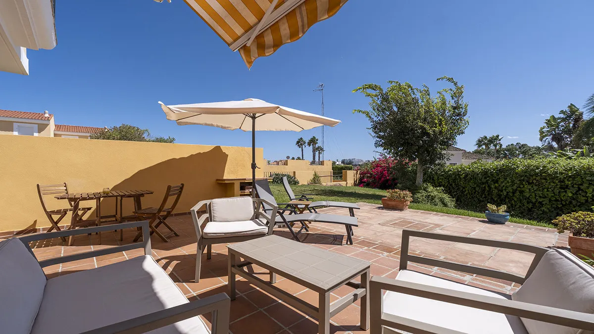 fc3f1040-81e2-406b-b806-443166aa79b3