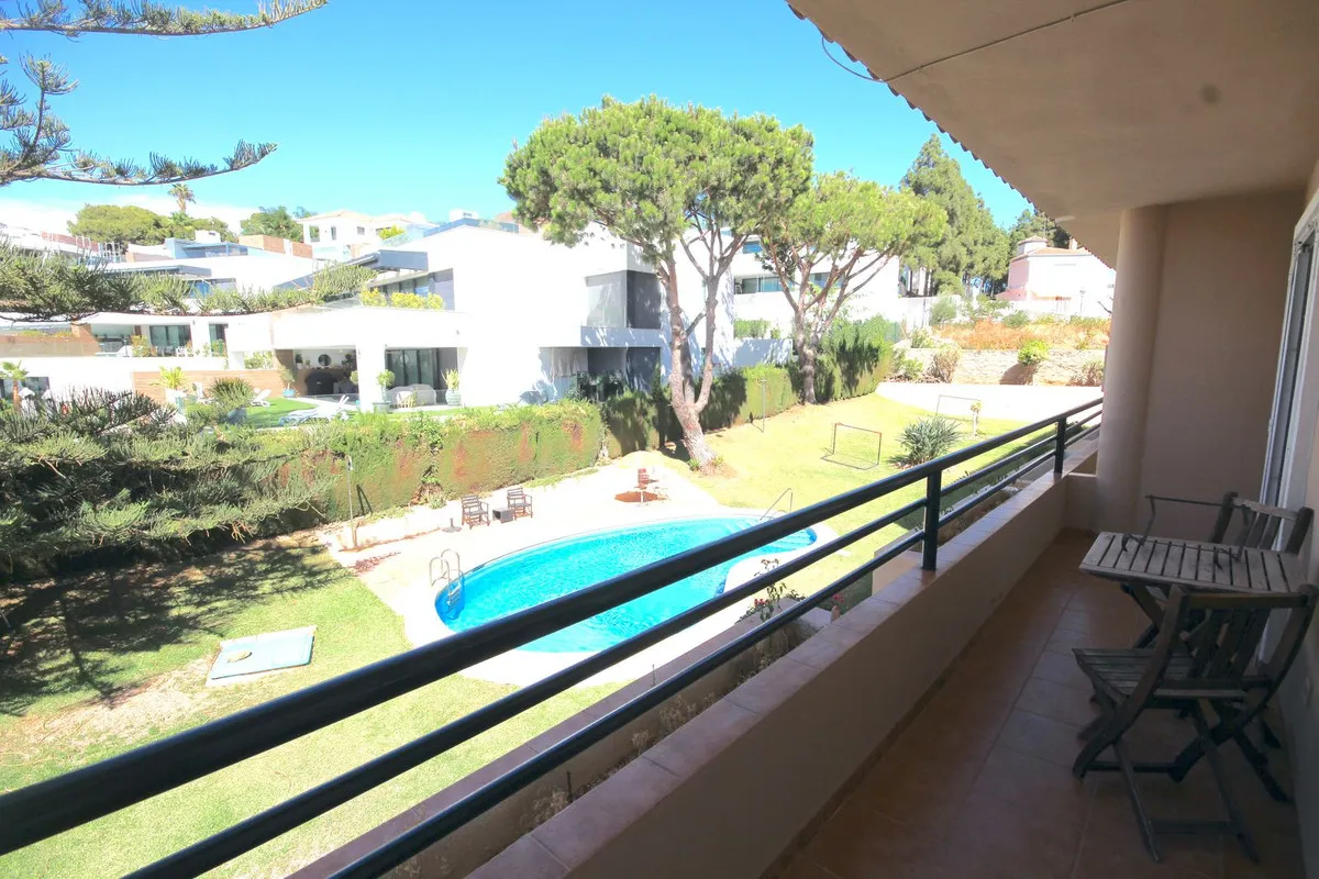 65c9a809-f20b-4008-9d12-dafc5b8810d4