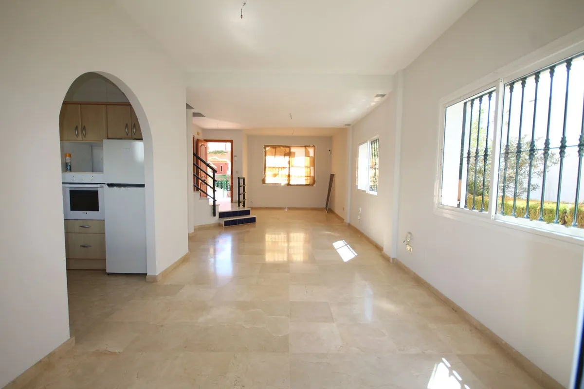 bbb0cc79-15df-433a-89c9-051319a22f41