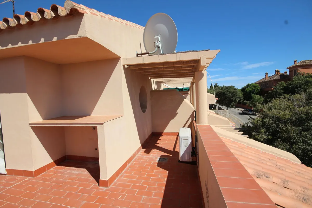 de4cdc2e-e93d-4c16-aa8f-da234cdf3e48