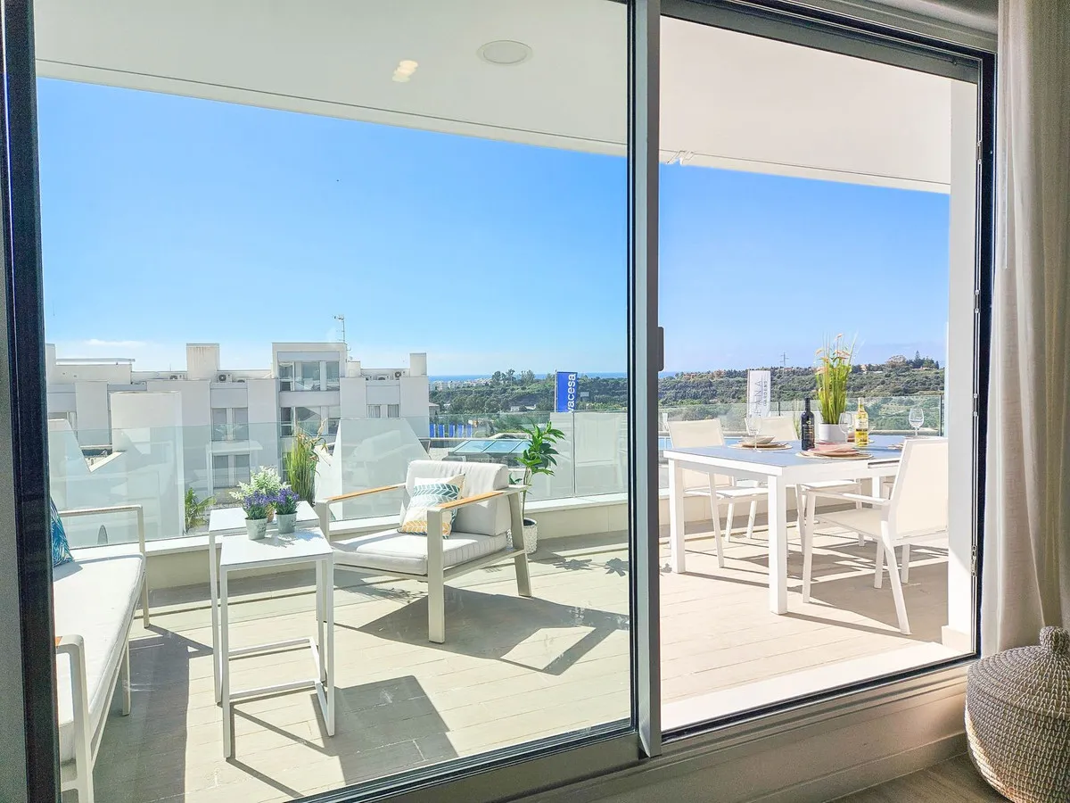 0a994d37-803b-4e65-a928-b35a3ea11cfd