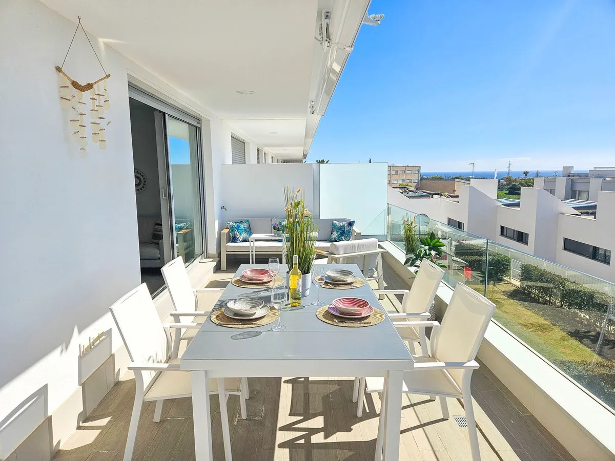 5ed6302f-ddf8-4164-b065-e43578a6b4cc