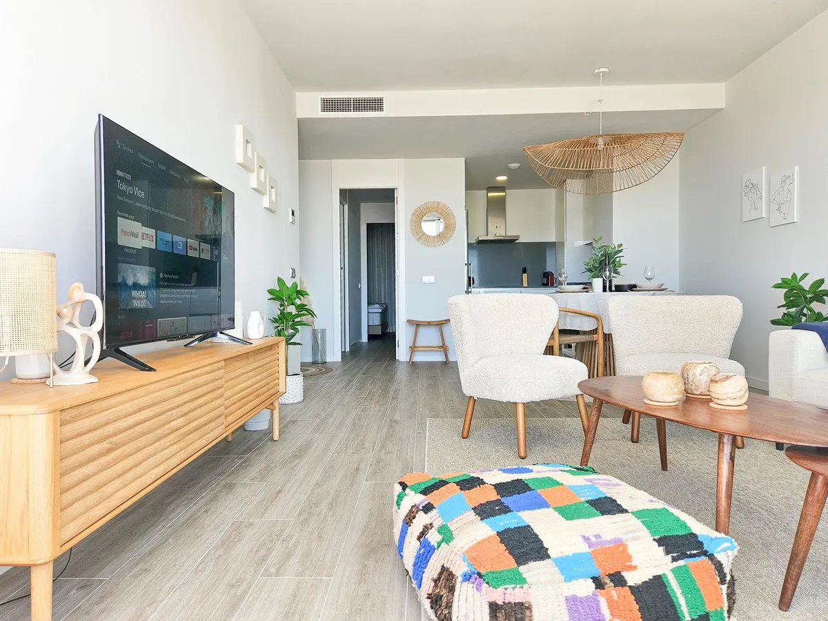 85de0012-0394-401a-beb7-81c72c836d8a