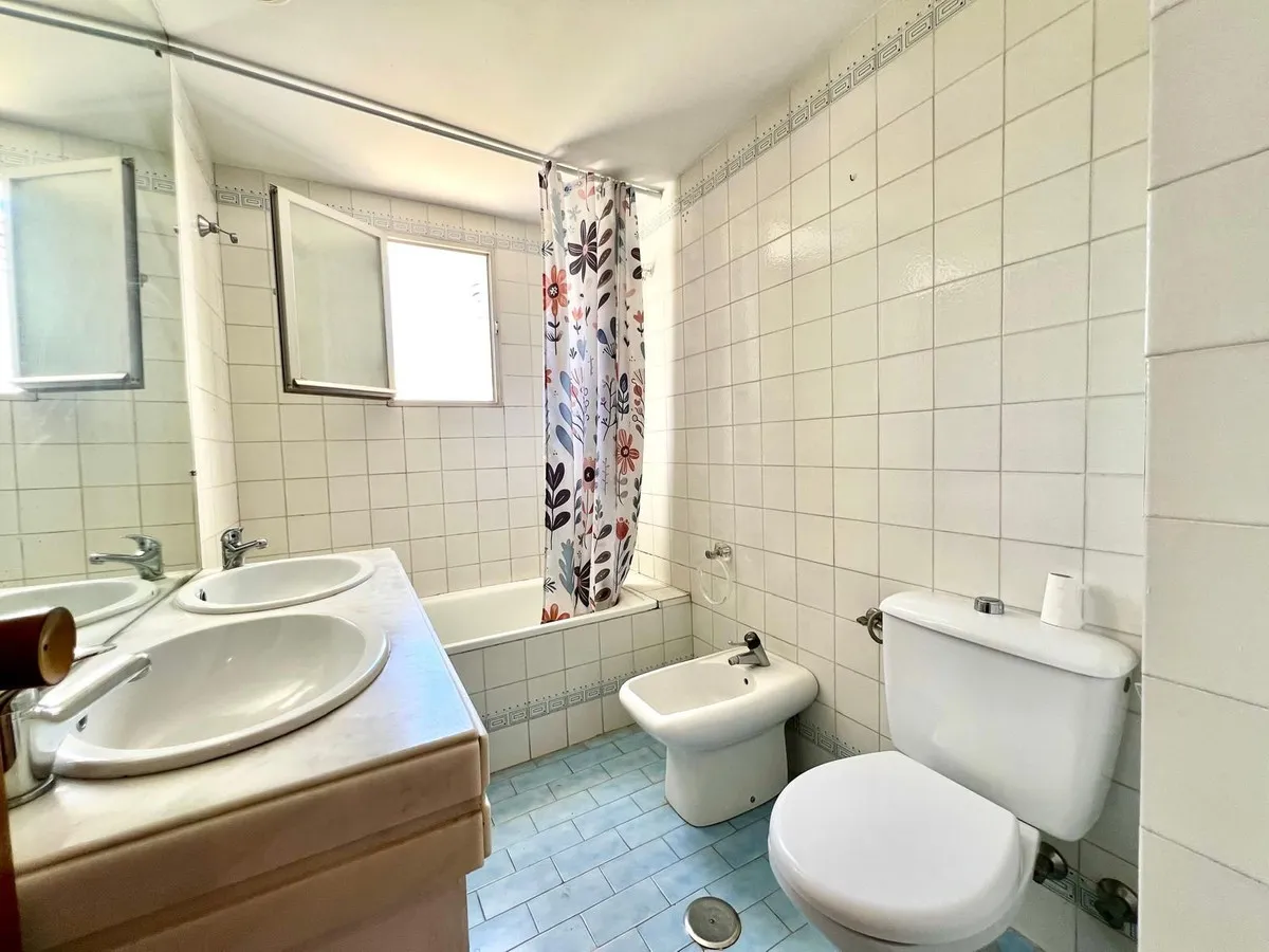 5a3a3faa-ea4b-44c0-b527-2f16e01eda76