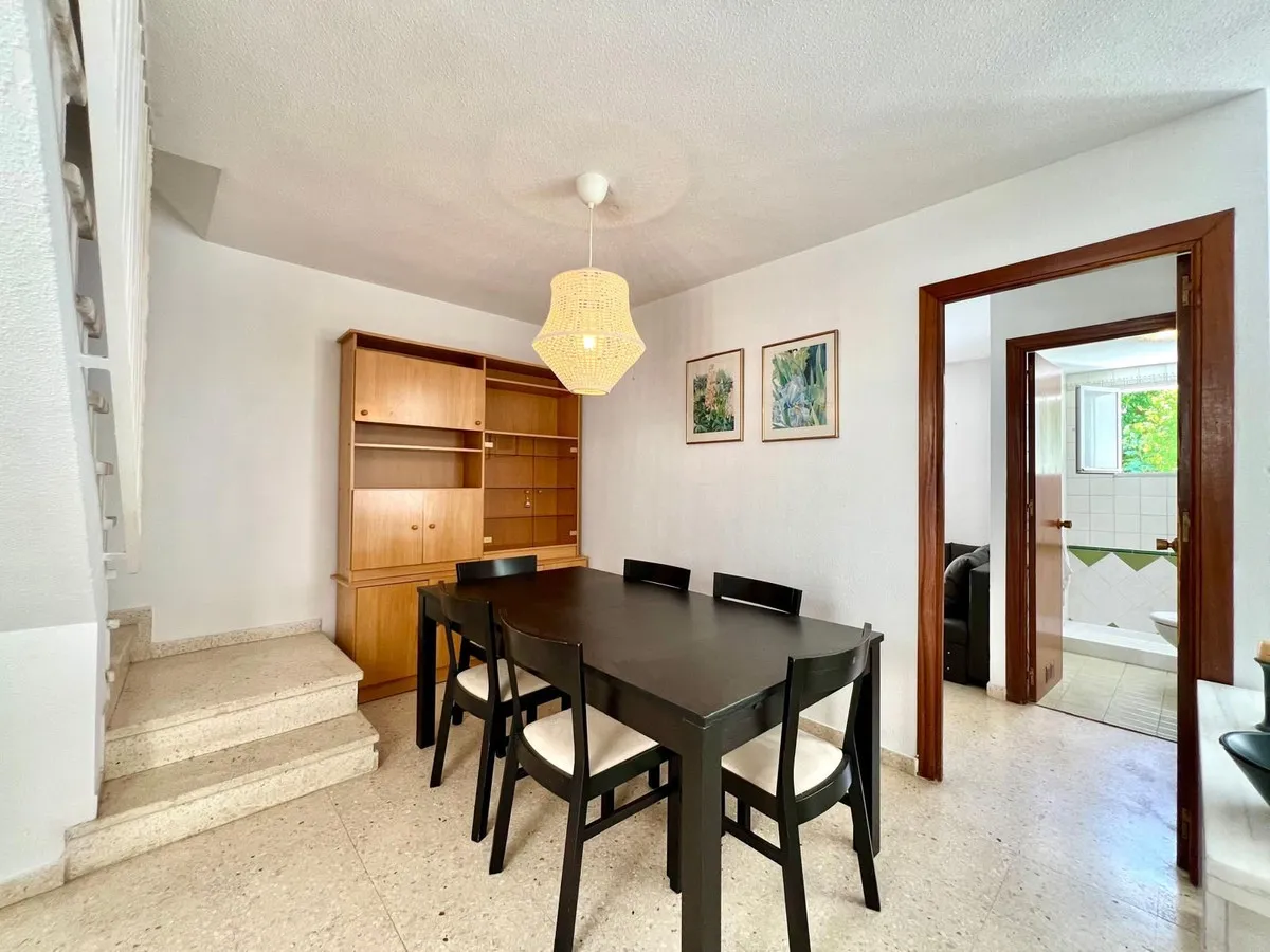 853c8053-d1d1-4464-8f90-2592492aefe5