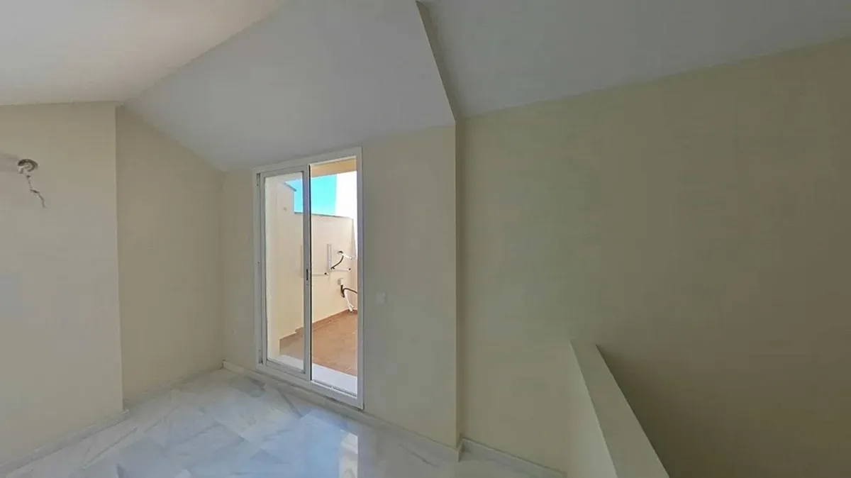 2d710019-e05c-4bbc-b2ca-b0eb3c2c83e9