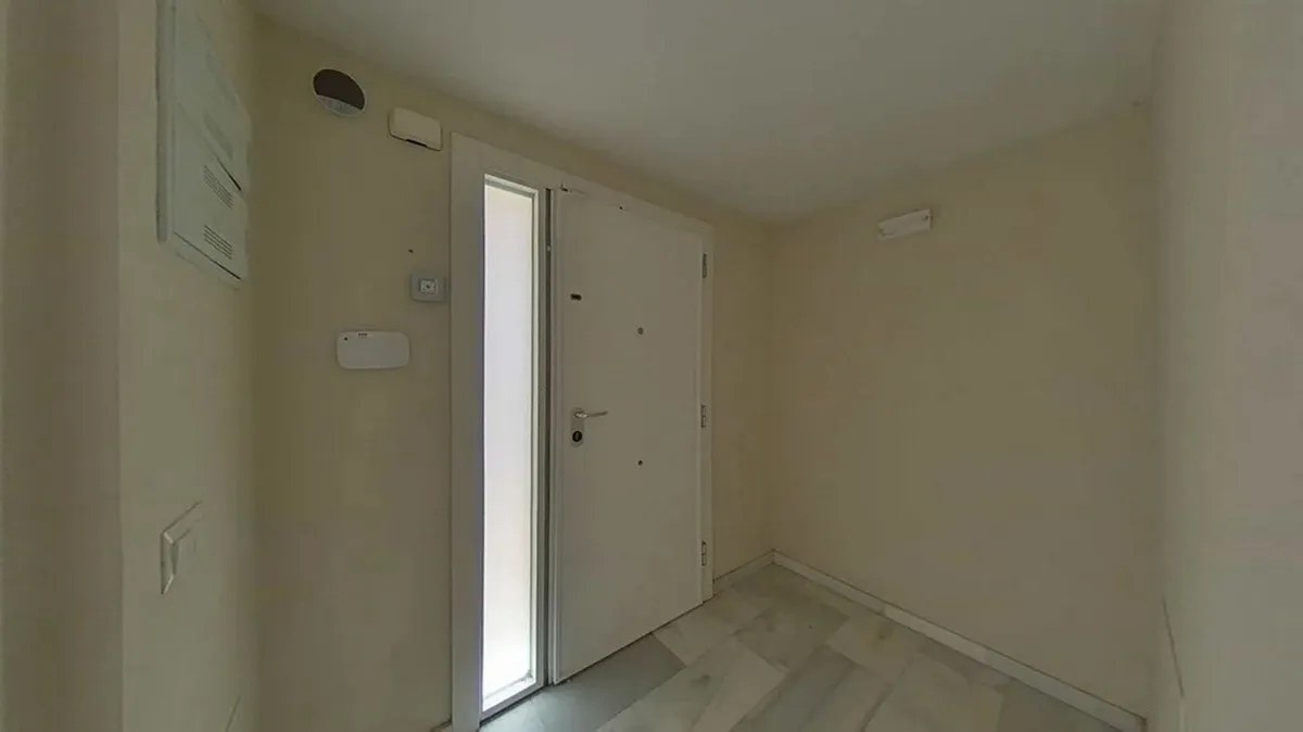 810cb9b8-36a3-4e4e-b629-2718efb6126e