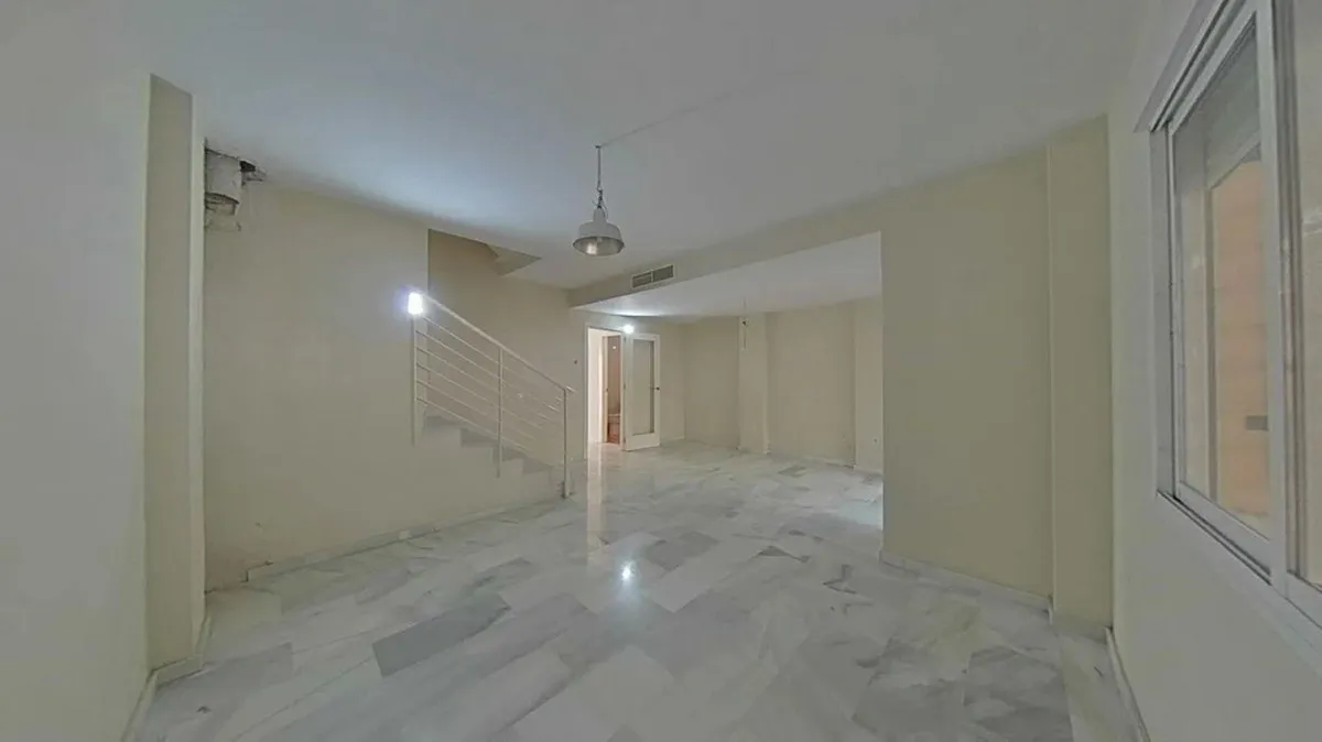 910e0e06-4111-4372-9d8e-c70264b93860