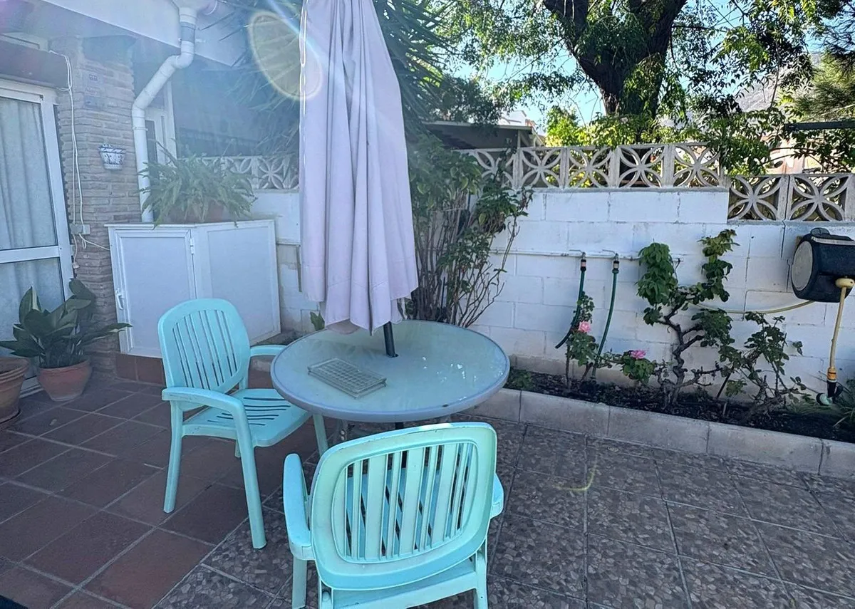 04f477d0-8c9c-4a48-989f-9806c8ef6cf3