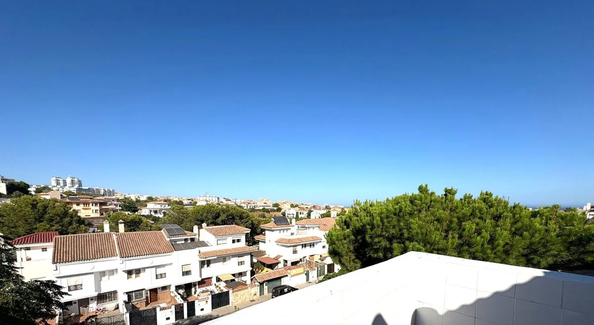 3d2644e0-f054-42f2-98fb-3aa5da79900e