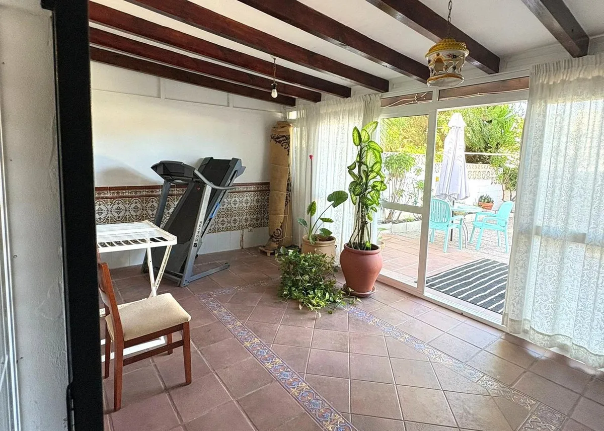 6d15bc38-cb2f-46d4-8cc8-6d5718d22129