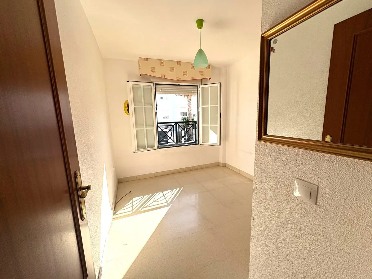 6ff0d049-b21d-4b35-8c59-754cb1b6c89b