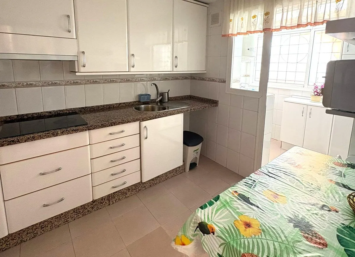 a477bc38-1bf6-4b2b-9d89-53cf93d6a809