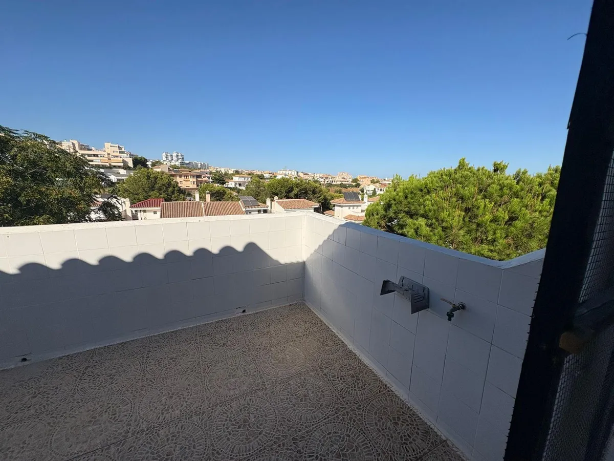 e4c06ce8-a3af-45e0-9752-f51952c75ad1