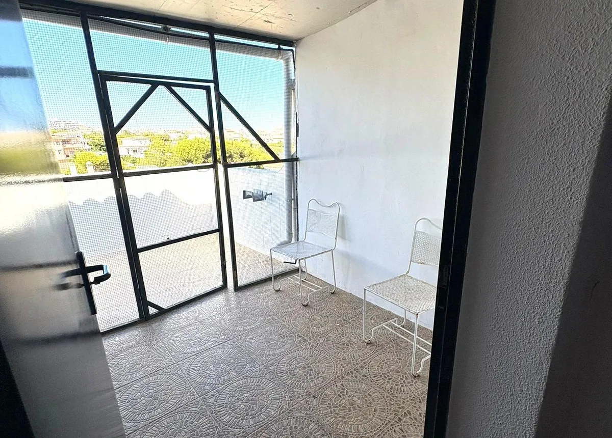 e54ccf69-a7ee-4fed-93e0-2b39f83dcd03