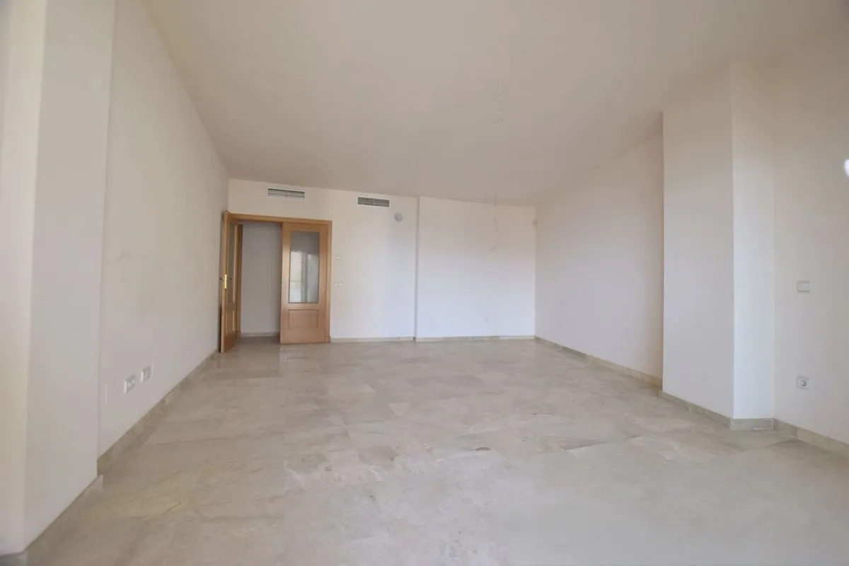 6ae9726a-fb75-4643-8e10-9f510b1e4b9c