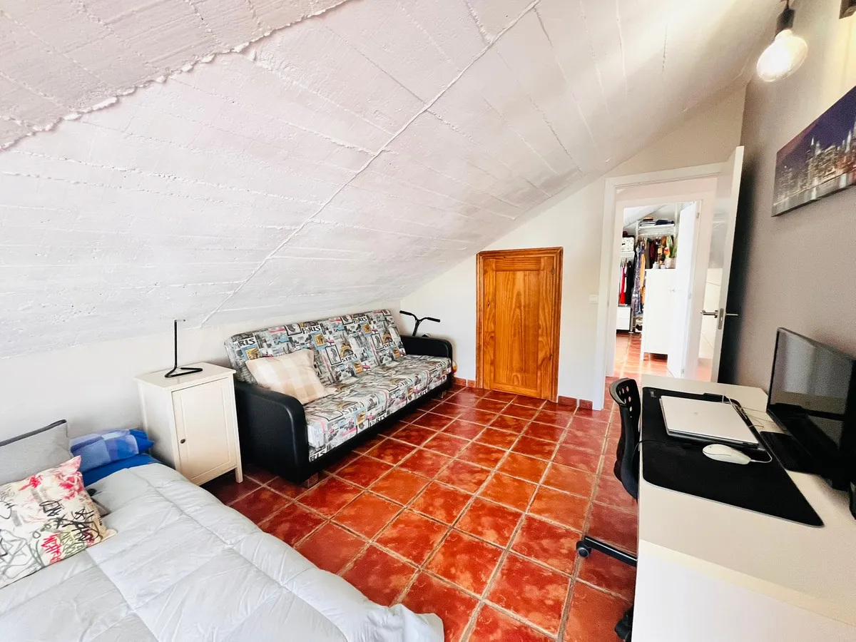 5990781e-c0c2-41ac-ac28-0cdec0187e91