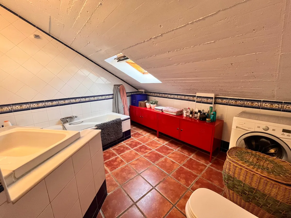 82ffefab-6bd8-44e0-9643-103af7abf48f