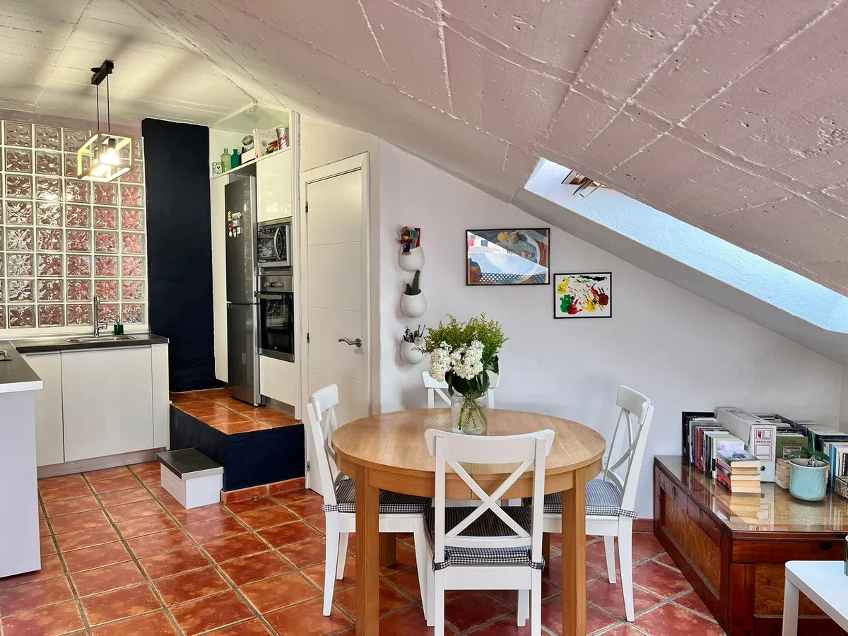 c61f7ba1-943a-4948-bcac-2fc327aa4157