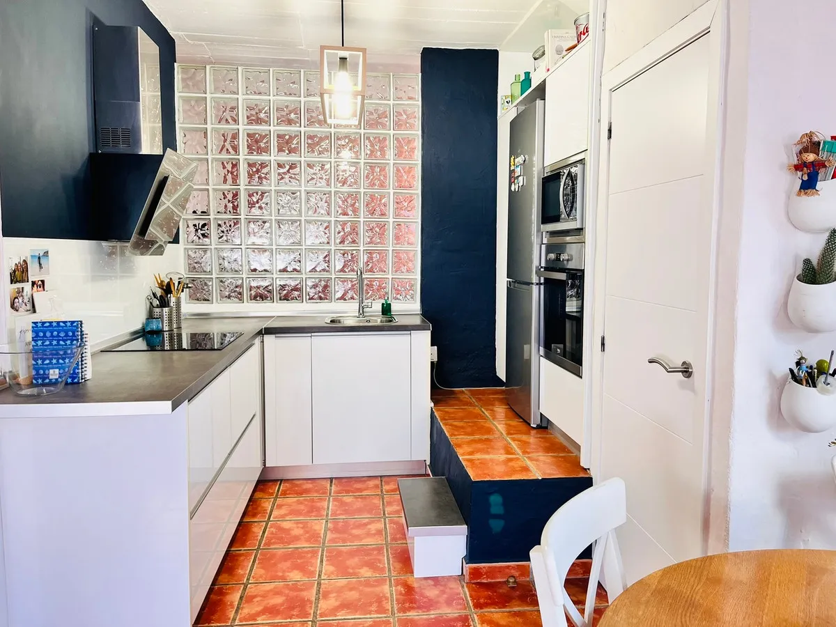 ed15483d-a7d0-4c57-849b-574d3c3e9b3f