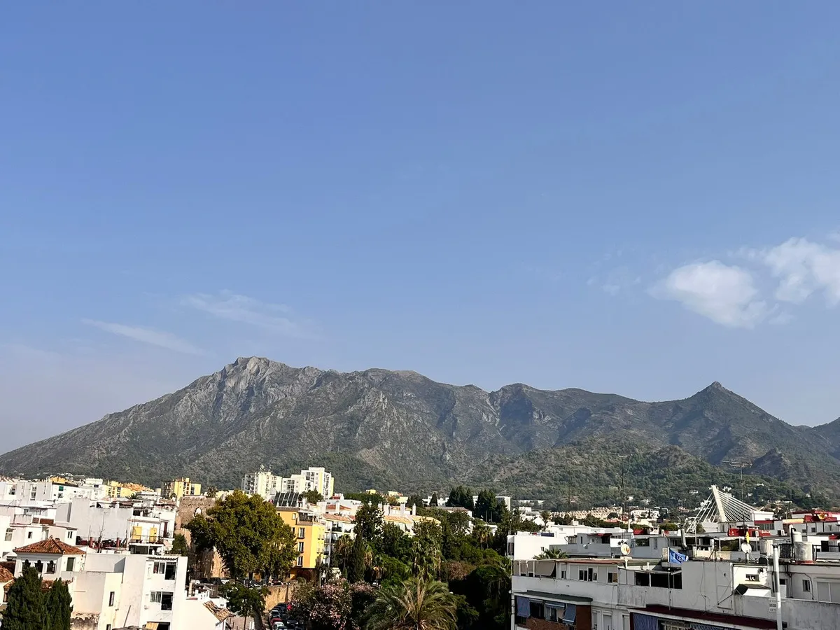 fab4ade9-ab1e-46b4-b6af-e8abc58a3308