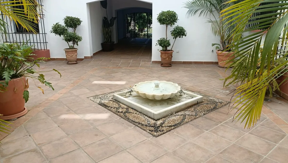 111064a4-3e9f-48f6-9988-c7afcffc61f4