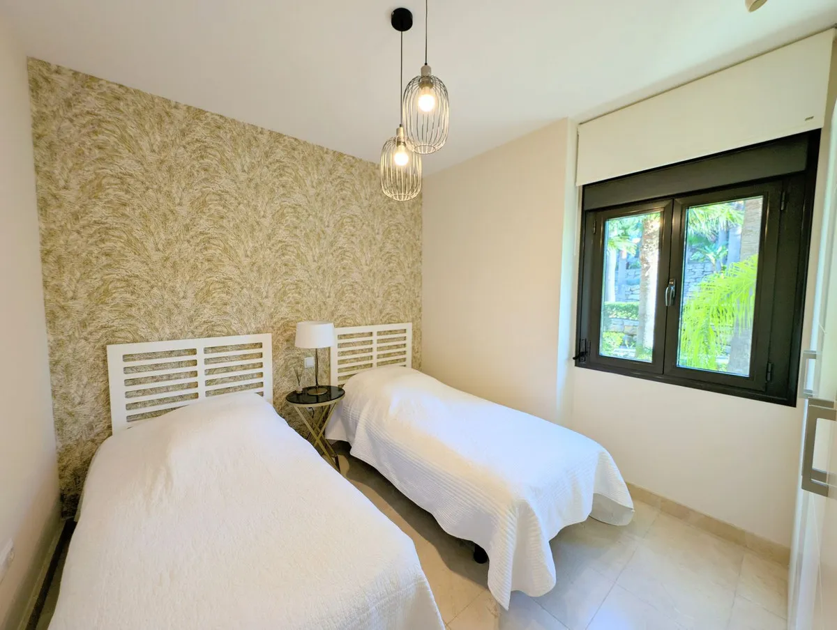 9dff2ec7-9ba3-4291-a3c5-666211d362e1