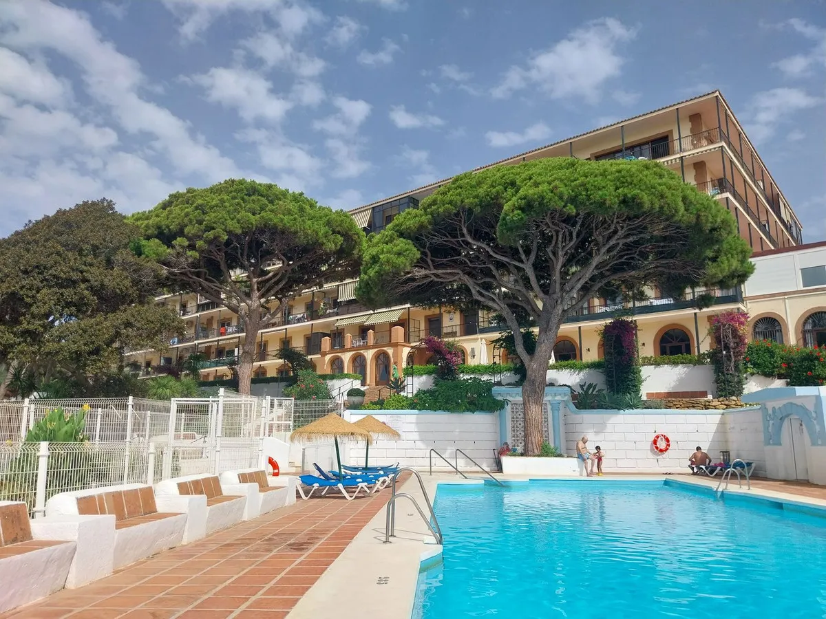 9b261b6d-4808-4ca9-87a5-63edc2c220e5