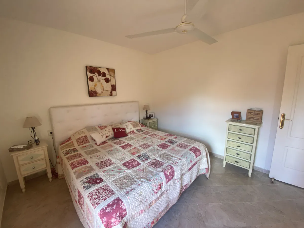 77f66925-adcb-4cb5-8542-0d53b44c3892