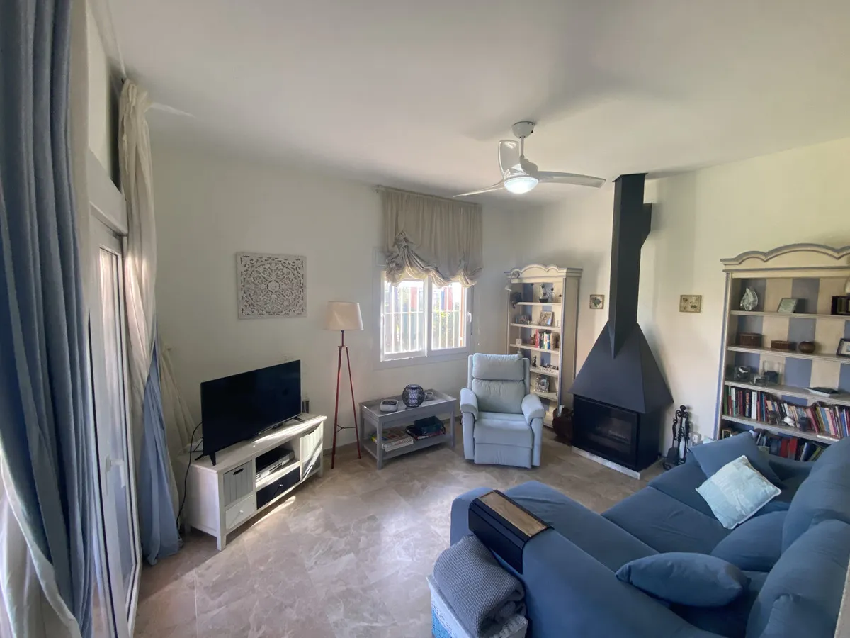 953cb196-0671-48b1-bf01-ce77376a35b4