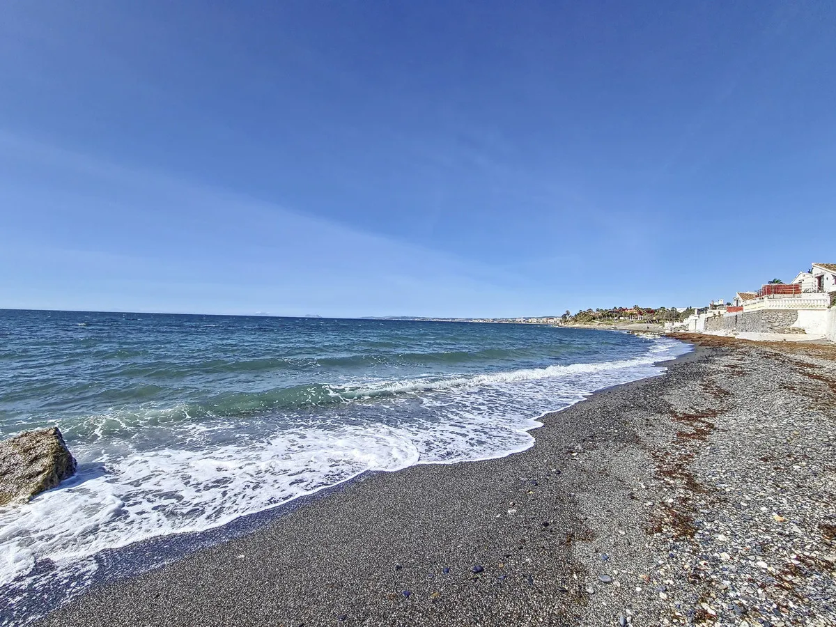 aae1fe74-1497-493c-b85a-9f84e2b3fae9