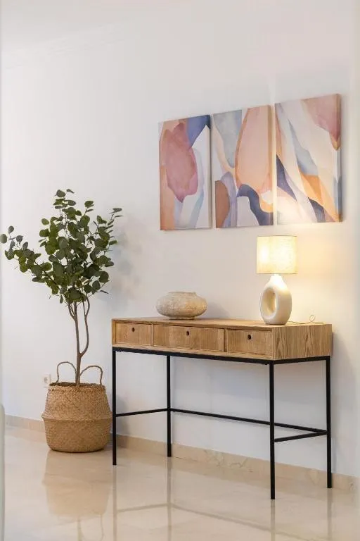 ab936b03-ec50-4964-94e6-e19eec9c66b2