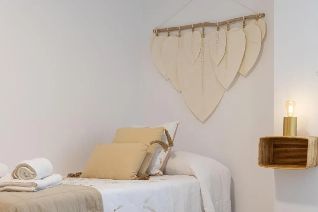 c5551708-7494-446e-bfd2-2cd9403e23a7