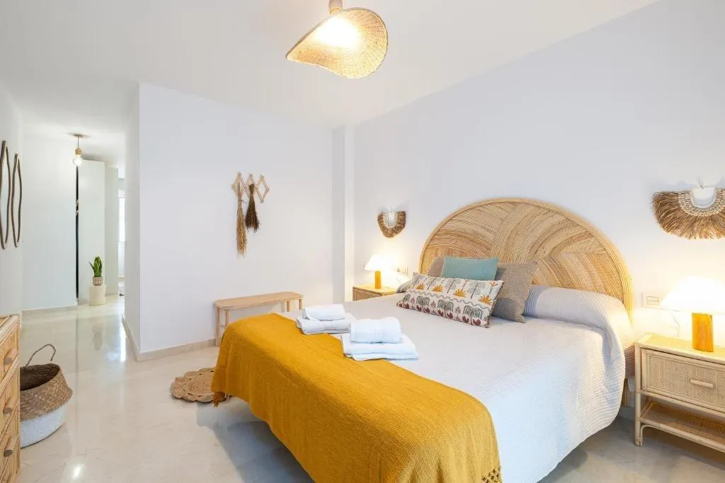 e6eaf2b1-c768-4109-894f-24f33edc553b