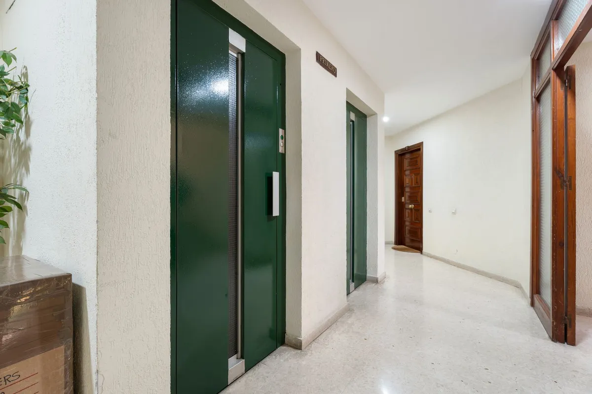 21dccb68-878c-4c4e-90ef-8ee1d8d1d902