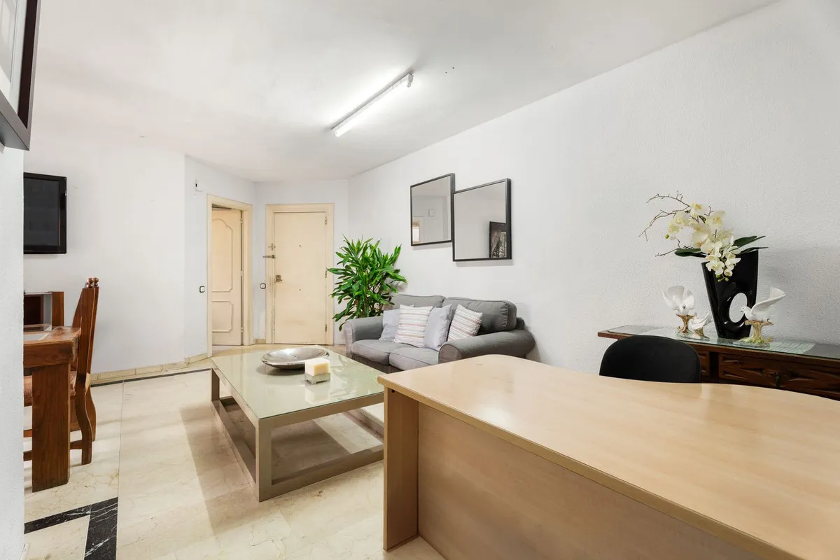 6d89353a-a6d5-42bf-90cb-10e0e1d896f1